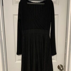 Elegant Black Long Sleeve Dress